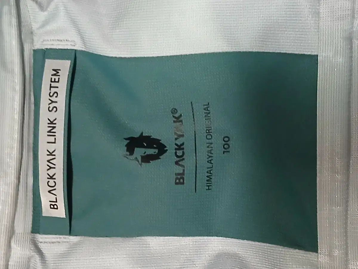 BLACK YAK ブラックヤク フード 防水ジャケット ミント 100