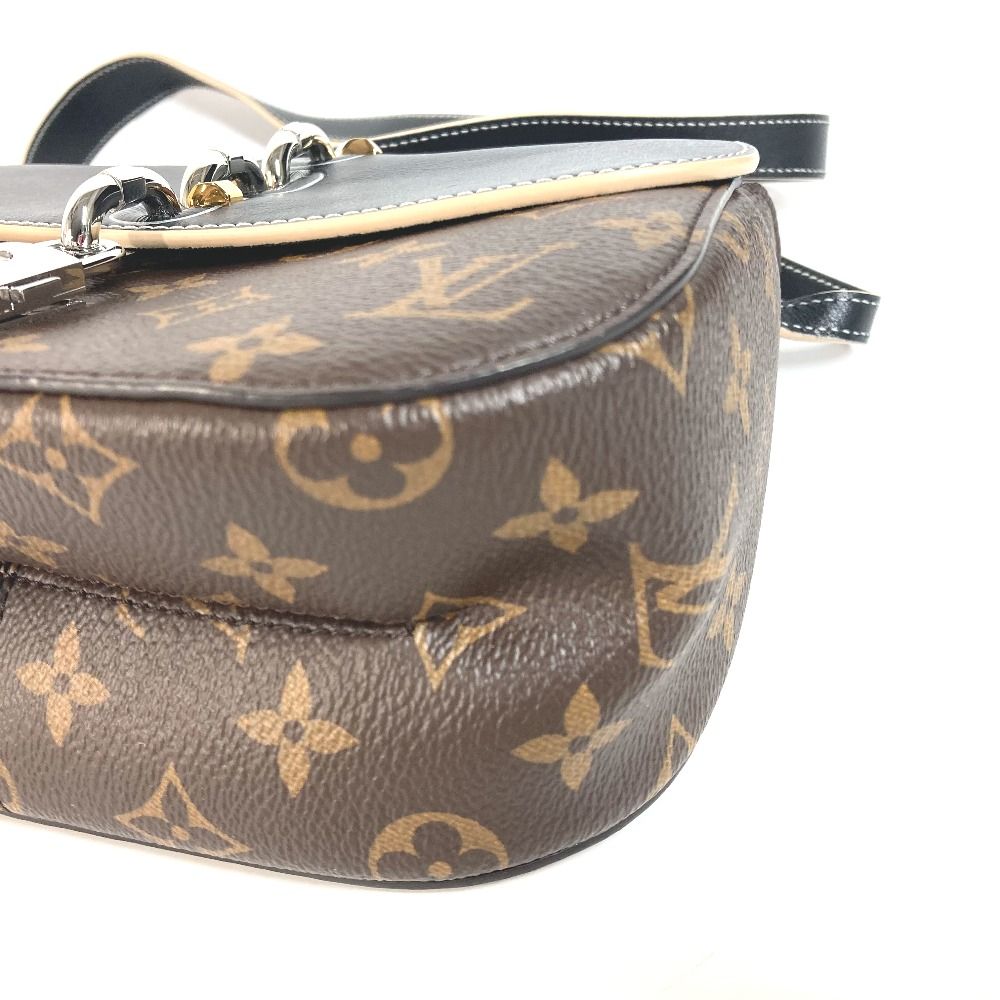 Louis Vuitton ベージュ ショルダー　チェーンイット PM ノマド Louis Vuitton ベージュ ショルダーチェーンイット PM ノマド