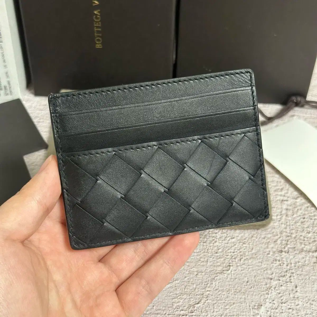 付属品完備 Bottega Veneta(ボッテガヴェネタ) イントレチャート カードウォレット ブラック