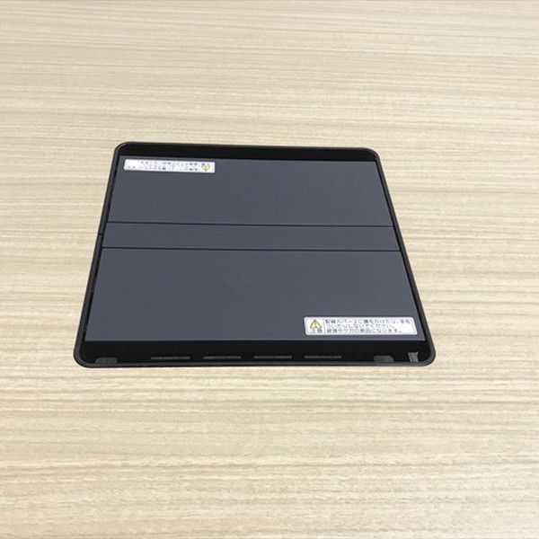 角テーブル