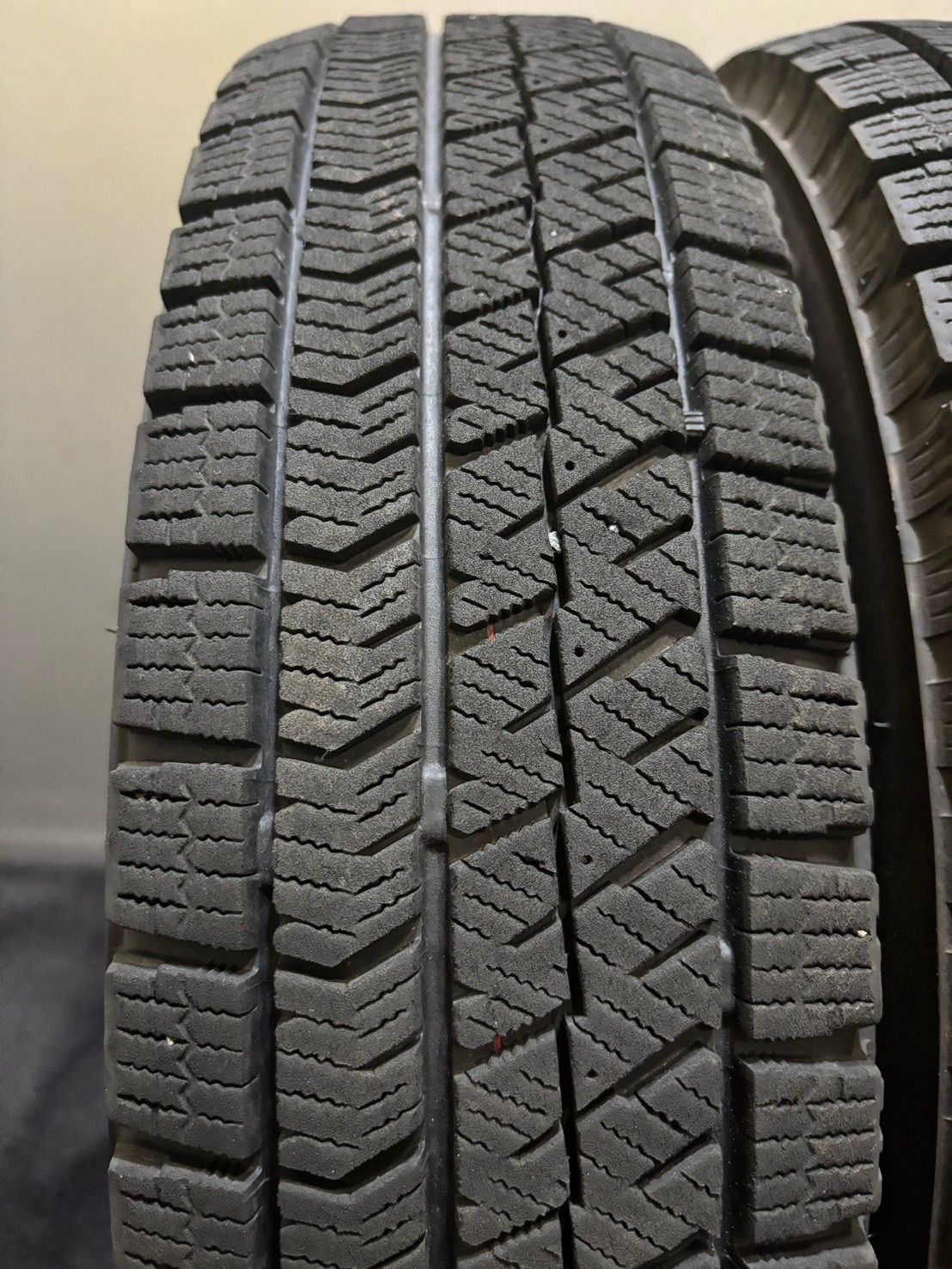 スタッドレス 4本