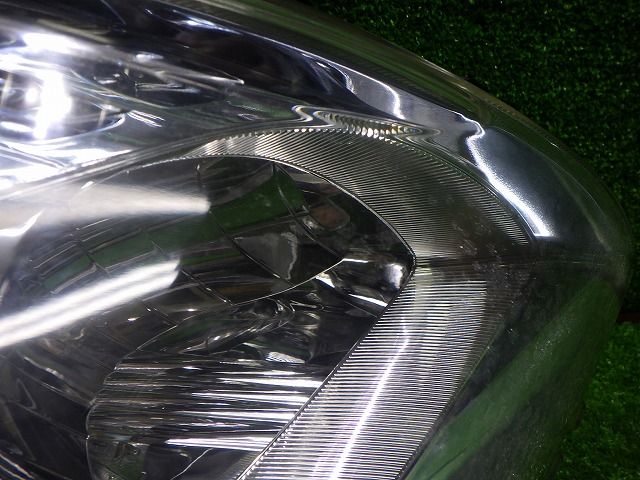 30系 プリウス ヘッドライト 左右 ハロゲン ZVW30 前期 47-29 ホ