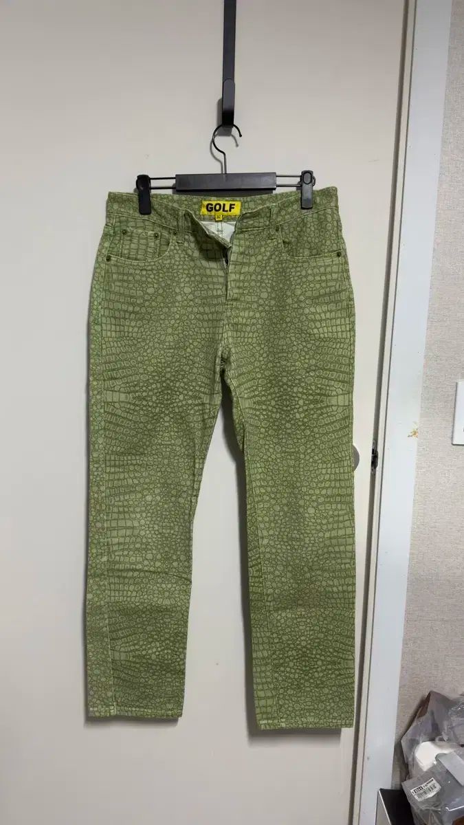 【雷市場（ポンジャン）商品韓国直送】 32 キング・オブ・ゴルフ Golf Wang Alligator Pants