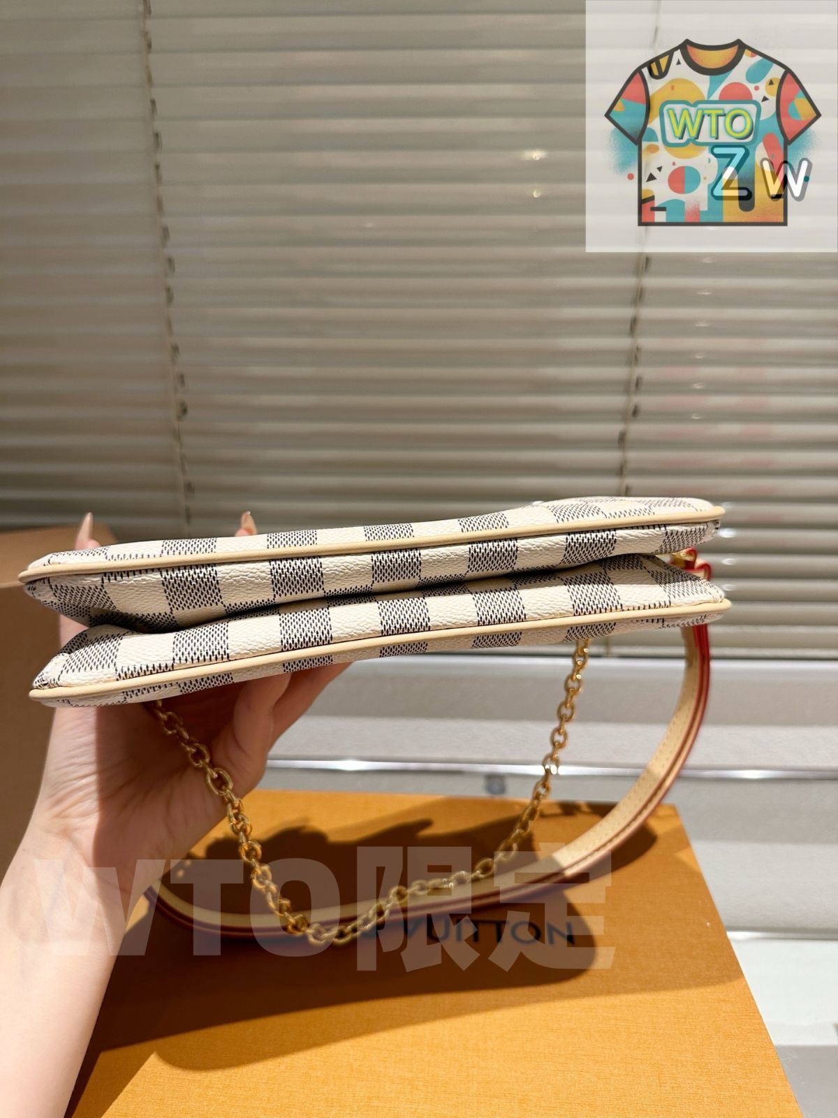 LOUIS VUITTON モノグラム ポーチ M83568】 LOUIS VUITTON ルイヴィトン モノグラム バッグ