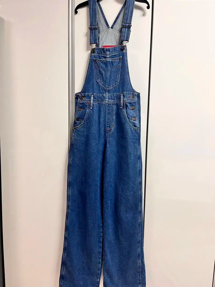 リーバイス　デニム　オーバーオール　S LEVI'S(リーバイス) 赤 デニムオーバーオール xs サイズ - メルカリ