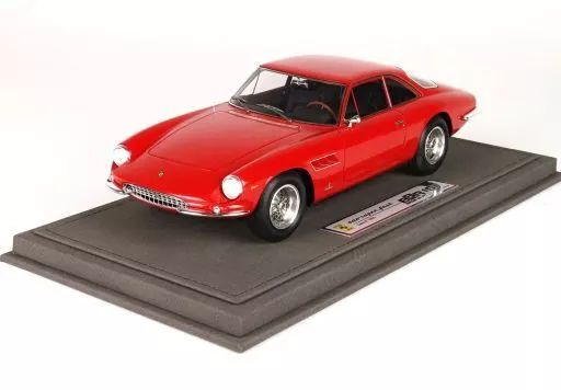 ミニカー　1/18 Ferrari 500 Superfast Serie 2 1965(レッド)ケース付 [BBR1841AV] 中古】ミニカー 1/18 Ferrari 500 Superfast Serie 2 1965