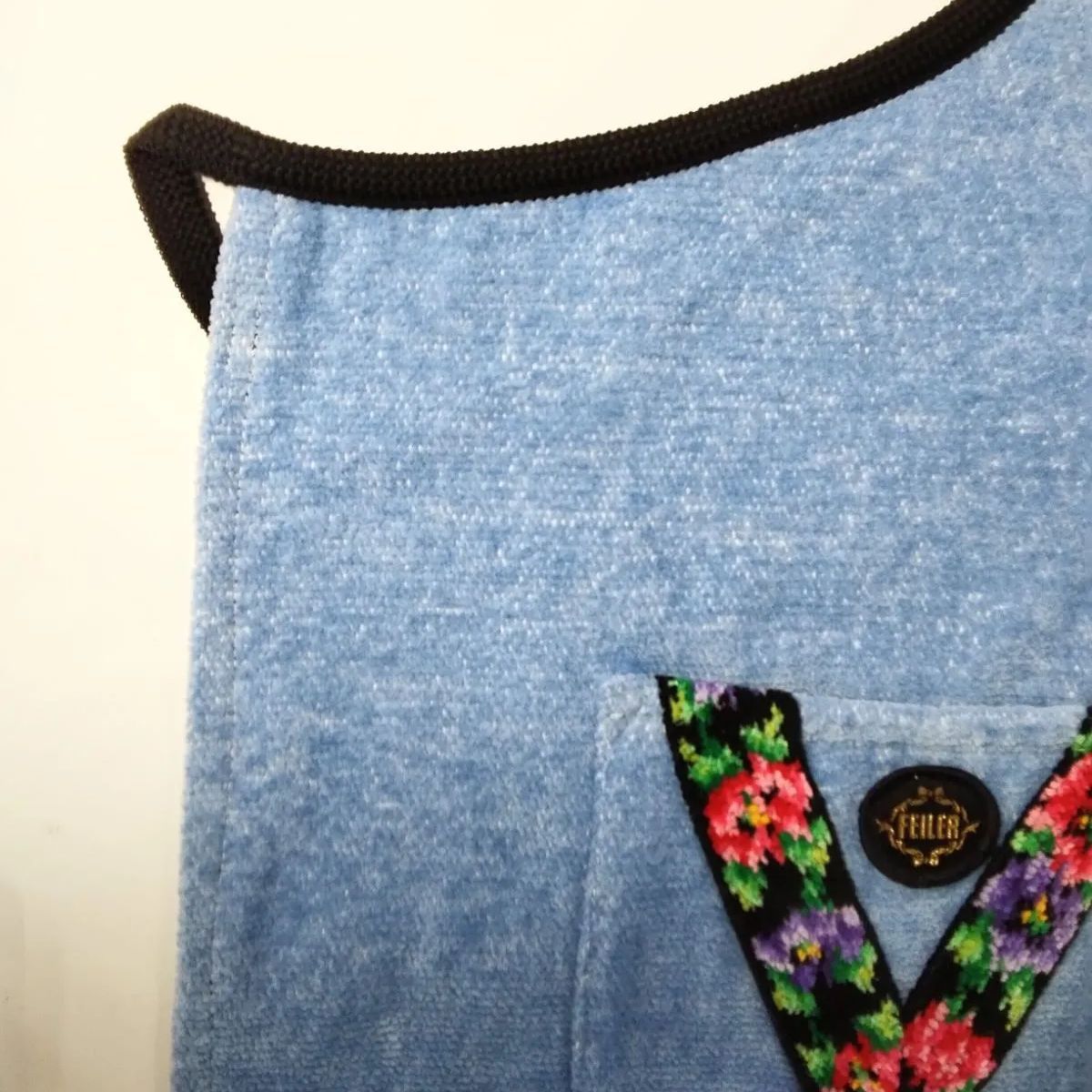 フェイラー 花柄 エプロン 美品 FEILER 花柄 エプロン 黒値下げ済み 未