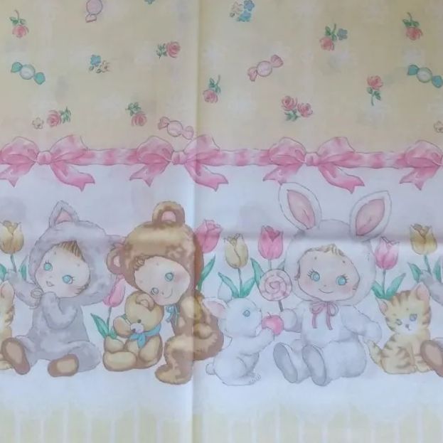 葉日月様・ハローベイビーとぷにぷにキャンディ生地使用大きな物入れ 葉日月様・ハローベイビーとぷにぷにキャンディ生地使用大きな物入れ