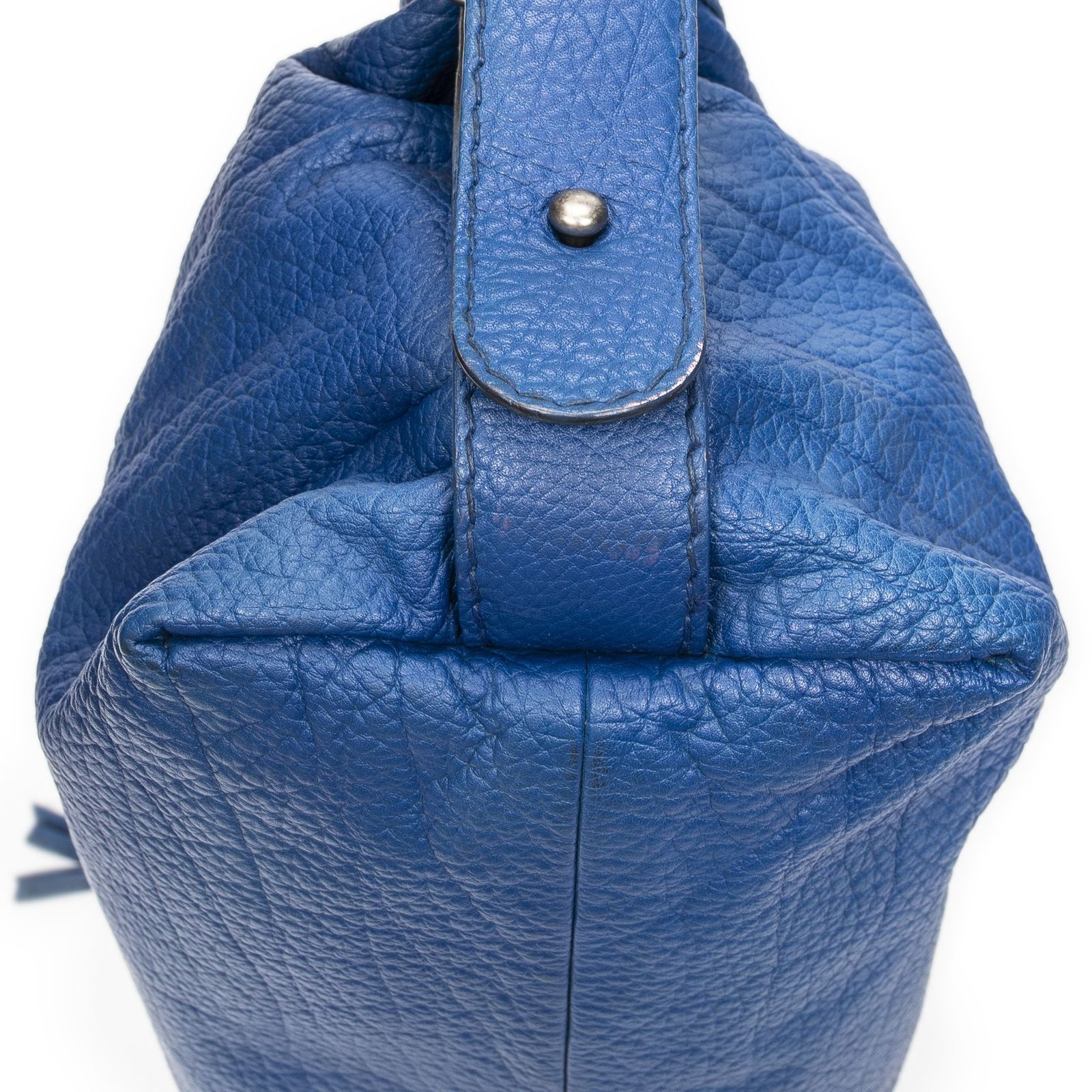 GUCCI グッチ大バンブーバーバストンロイヤルブルースパイクカーフスキンレザーA