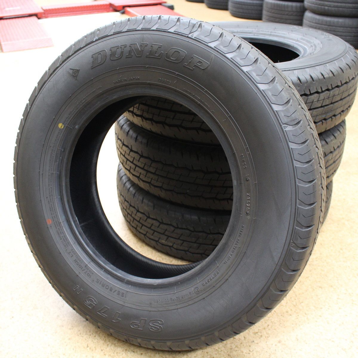 ◇送料込み◇ 195/80R15 中古サマータイヤ1本 ジムニーシエラ