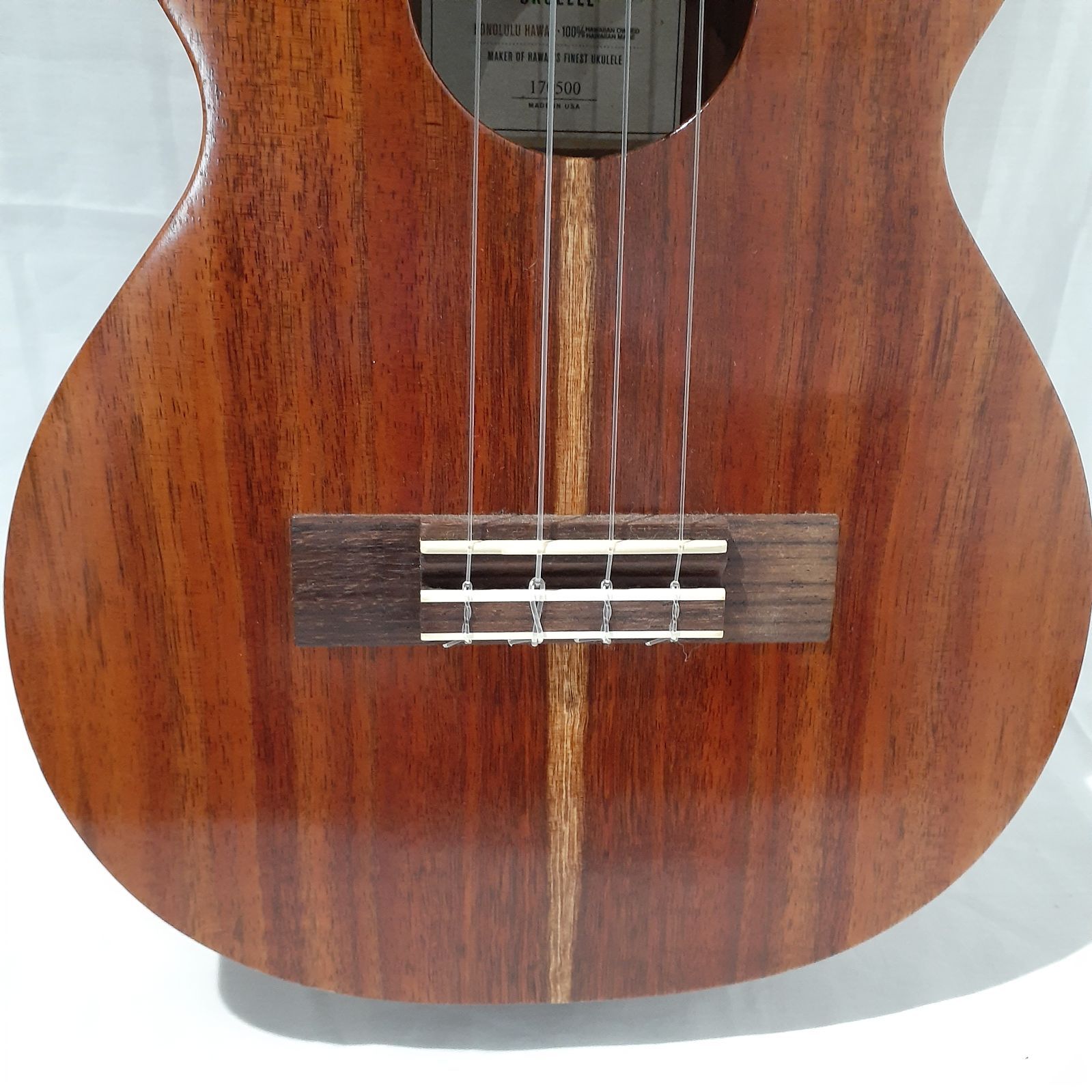 KAMAKA テナーウクレレ