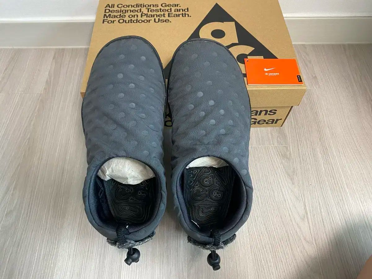 NIKE ナイキ