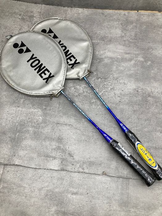 T1a YONEX ヨネックス バドミントン用ラケット GR-400 2本セット 現状品 | ซื้อที่ Mercari  จากประเทศญี่ปุ่น! | Buyee