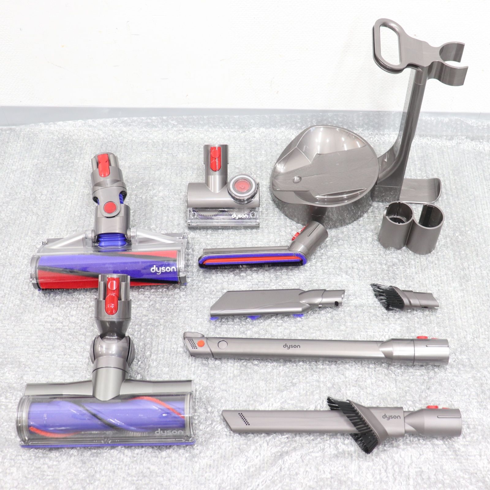 【美品】Dyson V4 デジタル アブソリュート CY29 掃除機 ダイソン Dyson V4 Digital Absolute サイクロン式 キャニスター掃除機