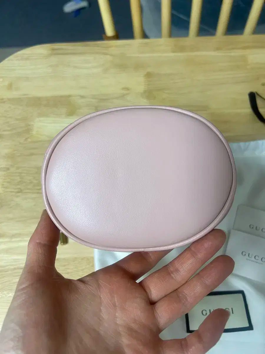 グッチ