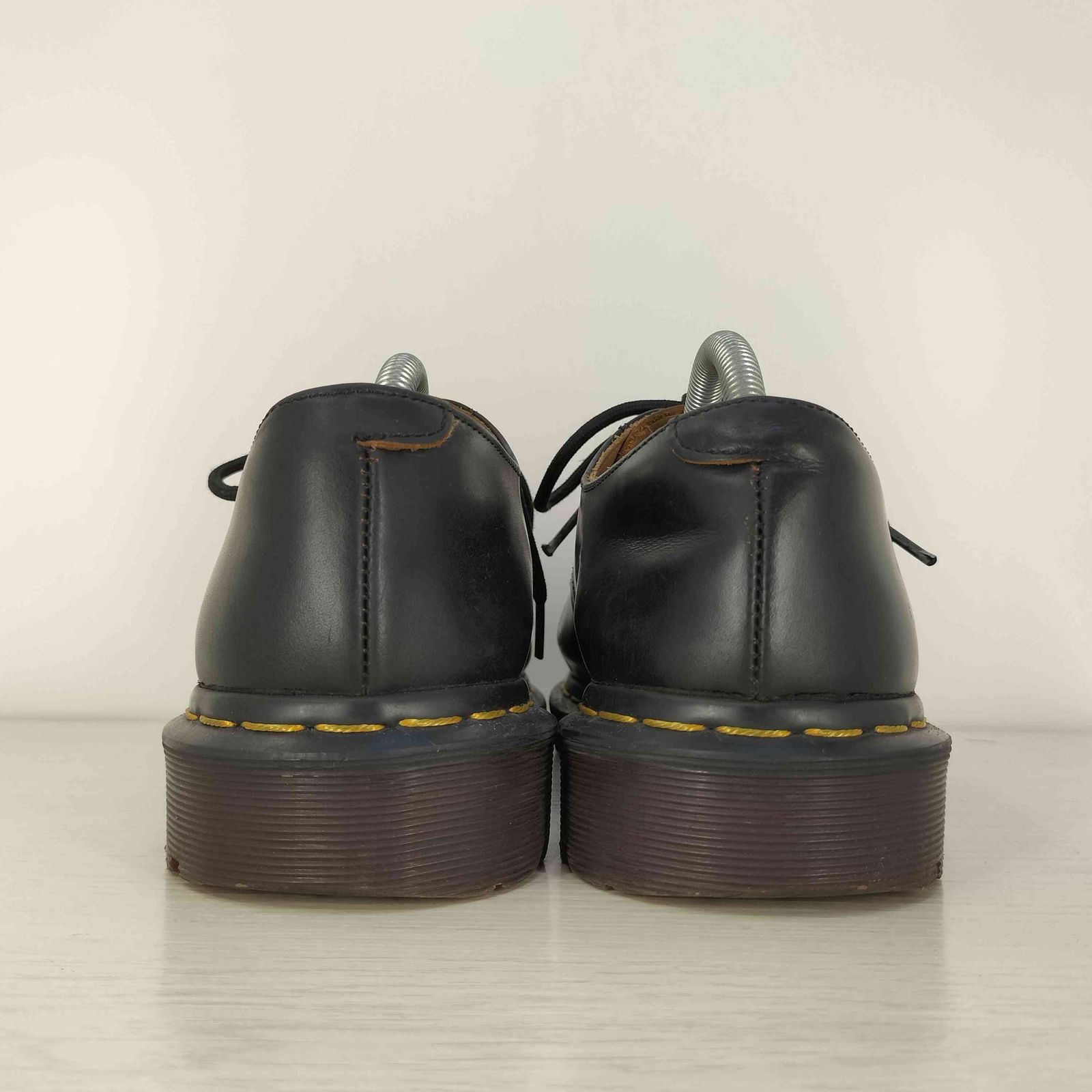 ドクターマーチン Dr.Martens 2046 5EYE U-TIP 5ホール Uチップ