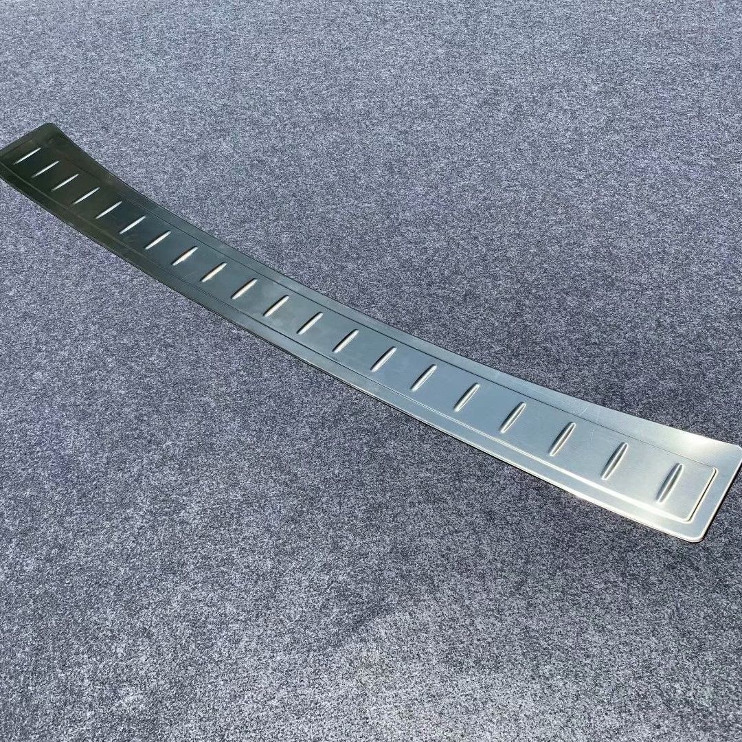 19年式 トヨタ プリウス 外後バンパープレート ステンレス製 トランクプロテクション ガーニッシュ FFCRYSTALESIA_COM