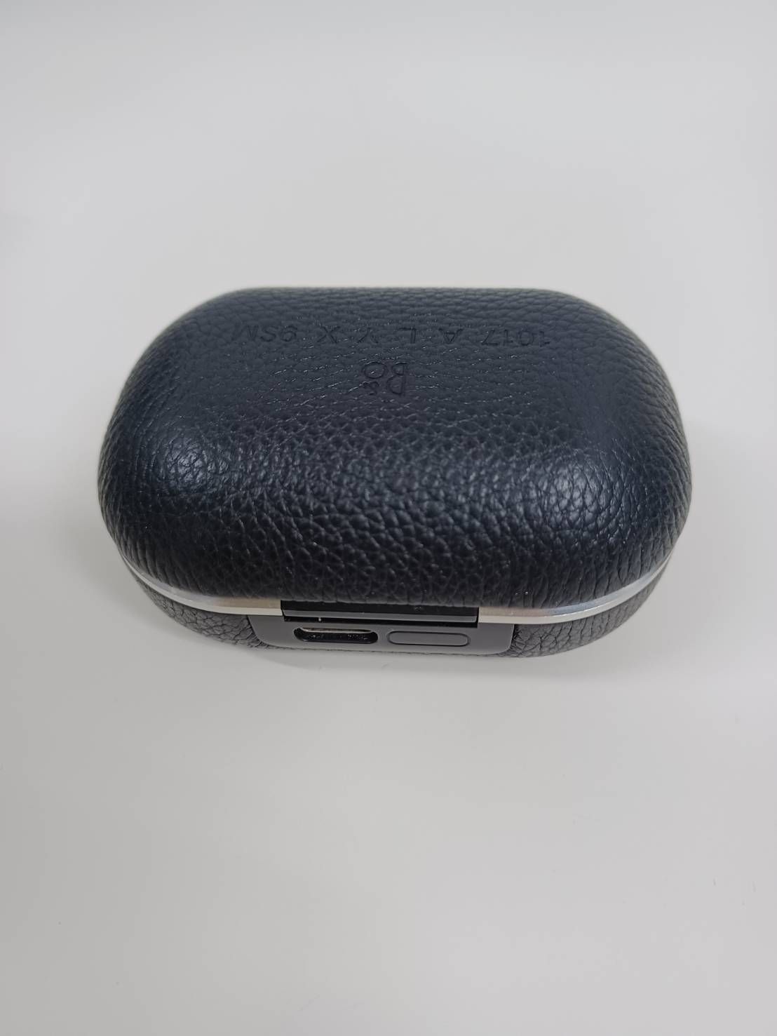 Bang＆Qlufsen Beoplay E8 Motion Alyx Edition イヤホン バング & オルフセン - BANG & OLUFSEN | Beoplay E8 Motion