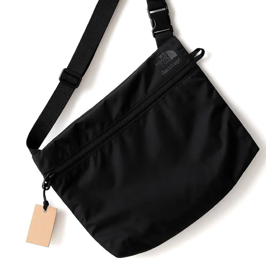 新品未使用 ノースフェイス Backmagic 限定 ショルダー サコッシュ 黒 新品未使用 ノースフェイス Backmagic 限定 ショルダー サコッシュ 黒