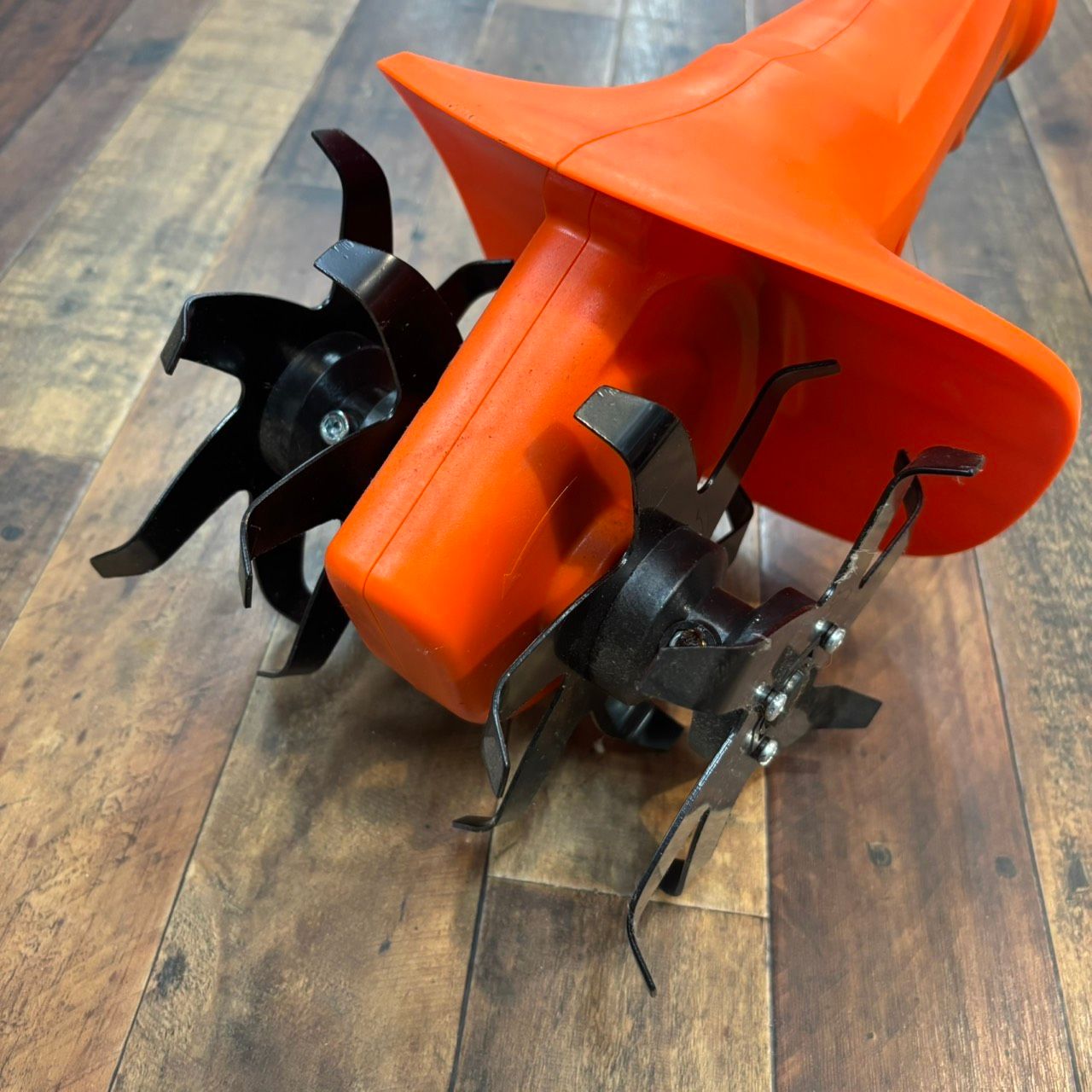 h9107 YARD FORCE 18Vコードレス耕運機プラス YFJT1801