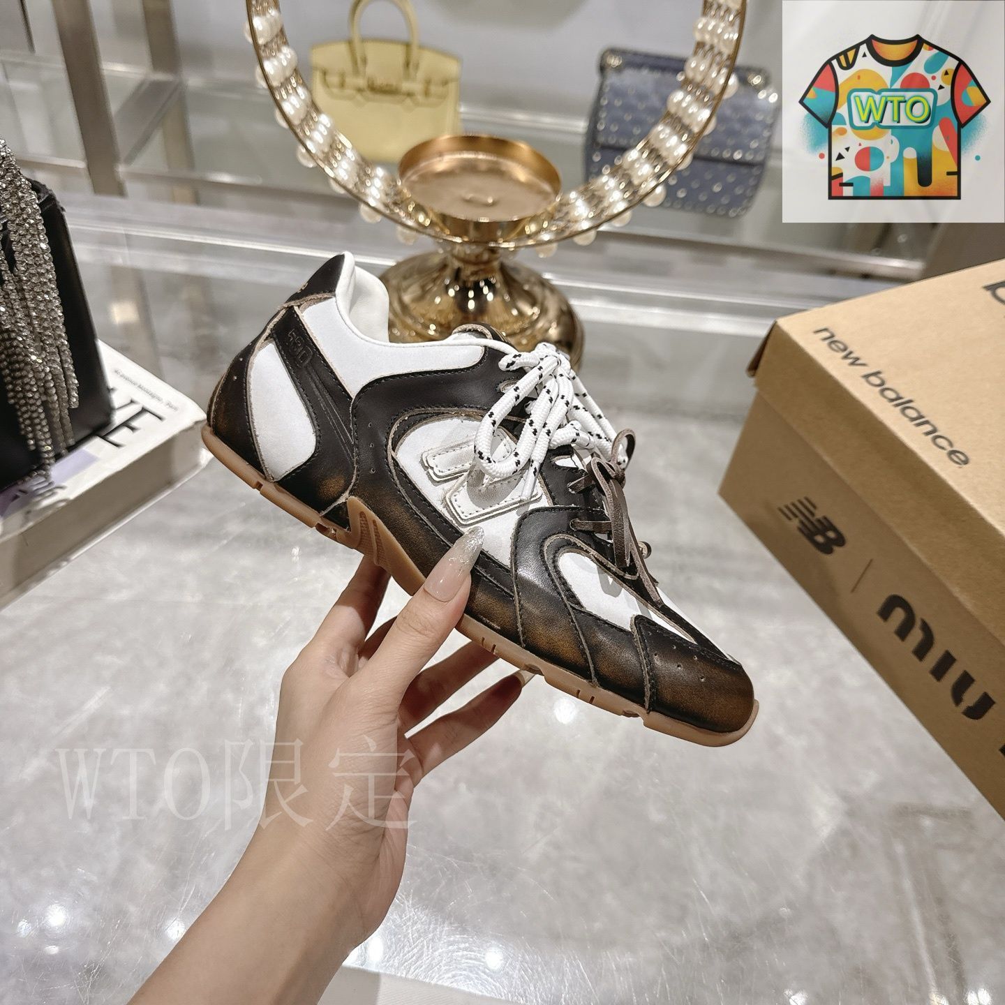 New Balance×MIU MIU コラボ ハーフスリッパ07-ZT16 - メルカリ