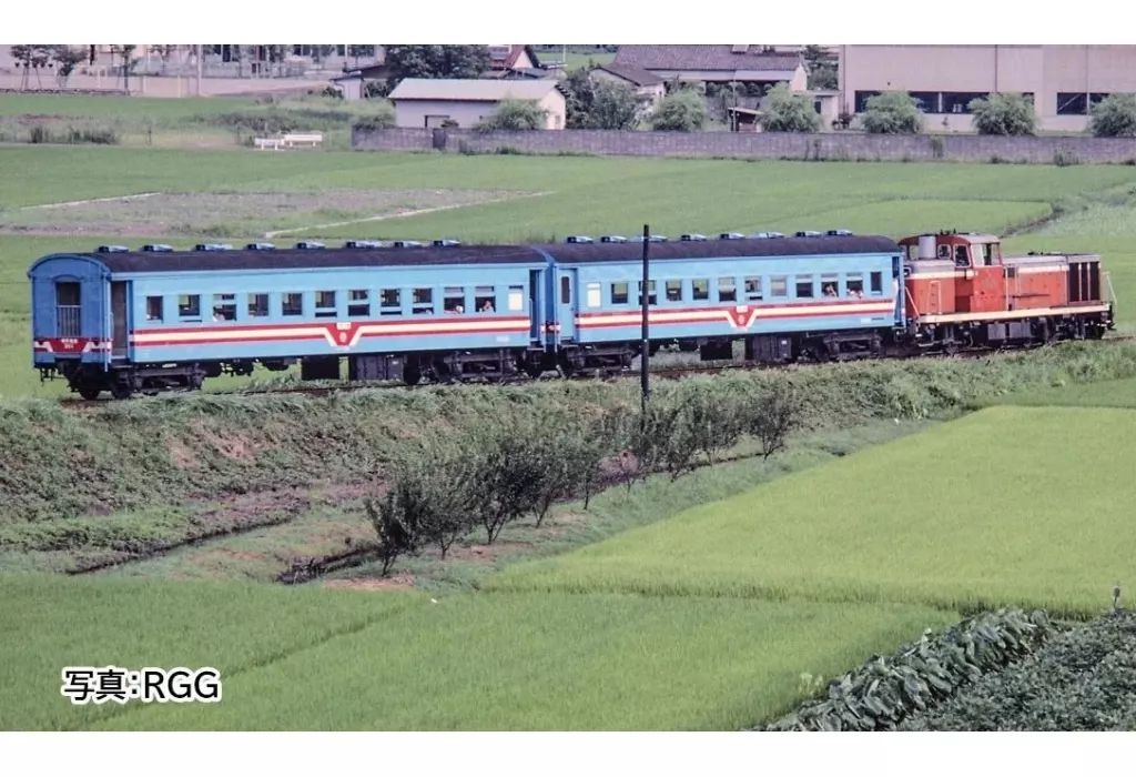 鉄道模型 1|150 樽見鉄道 客車列車 TDE10-3 オハフ500形 樽見鉄道色 セット 3両 985853