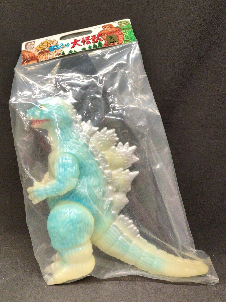 【国内正規総代理店アイテム】 M1号 世紀の大怪獣東宝怪獣シリーズ キンゴジ蓄光ゴールド 特撮
