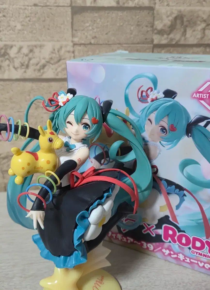 即日発送タイクレ限定10点初音ミク Fashion フィギュア Punk 即日