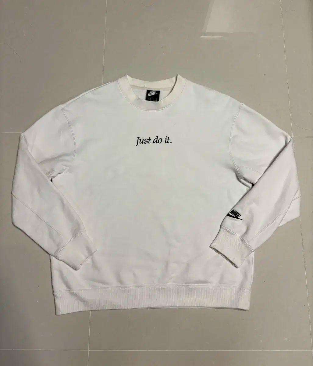 【雷市場（ポンジャン）商品韓国直送】 正規品 Nike(ナイキ） ジャストドゥイット フューチュラ 白 裏起毛 パーカー スウェットシャツ