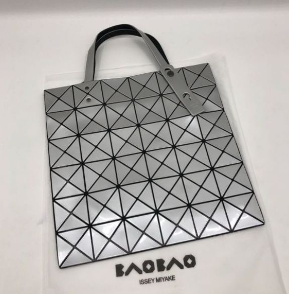 新品 BAO BAO ISSEY MIYAKE トートバッグ バオバオイッセイミヤケ BAOBAO