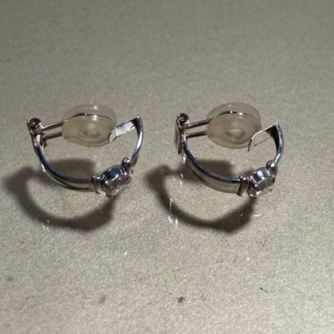 ☆お値下げ！ K14WG刻印 ホワイトゴールド 石付きイヤリング 総  