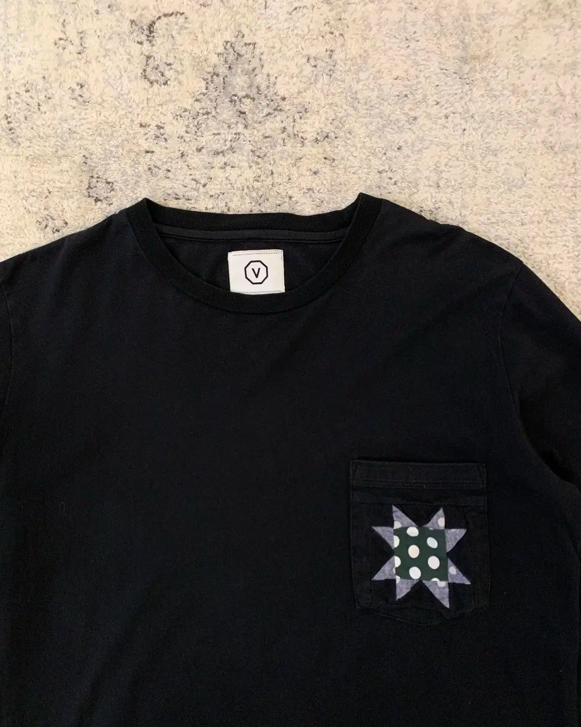 VISVIM ビズビム　パッチワークポケットロンT黒Mサイズ VISVIM(ビズビム) ポケット パッチワーク 長袖 ロングスリーブ