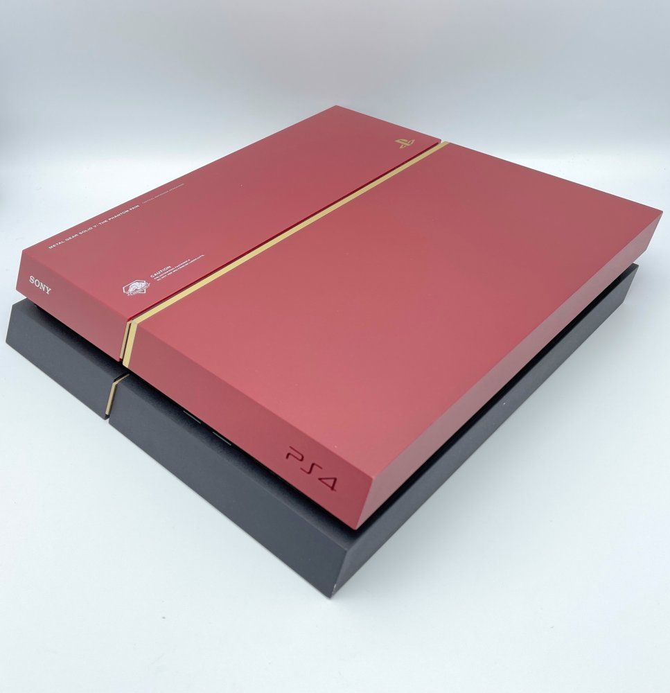 PlayStation 4 METAL GEAR SOLID V LIMITED PACK THE PHANTOM PAIN EDITION