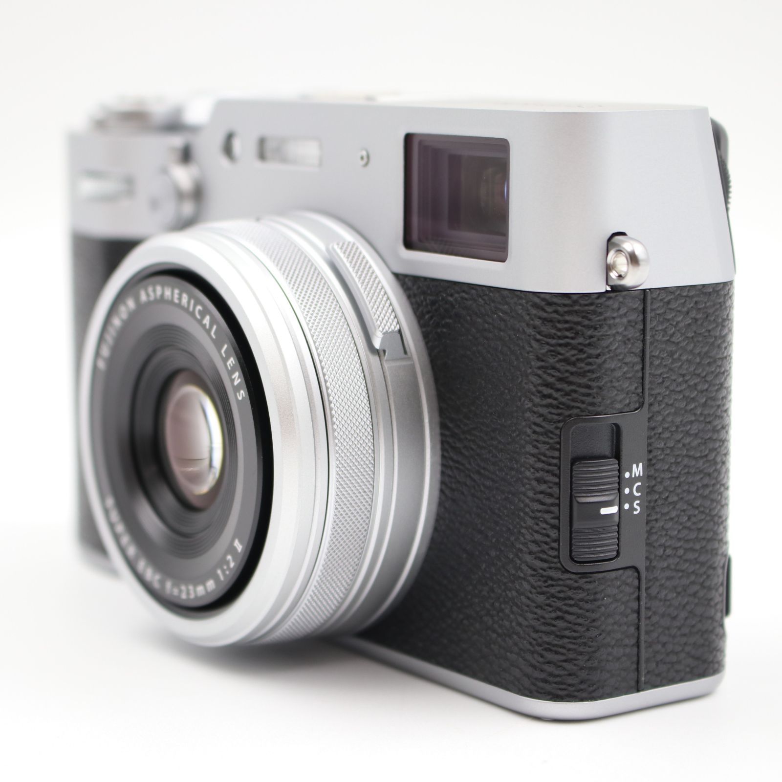 Fujifilm x100ⅵ シルバー（メカシャッター０回）2カ国語対応 正規品 Fujifilm x100ⅵ シルバー（メカシャッター0回）2カ国語対応