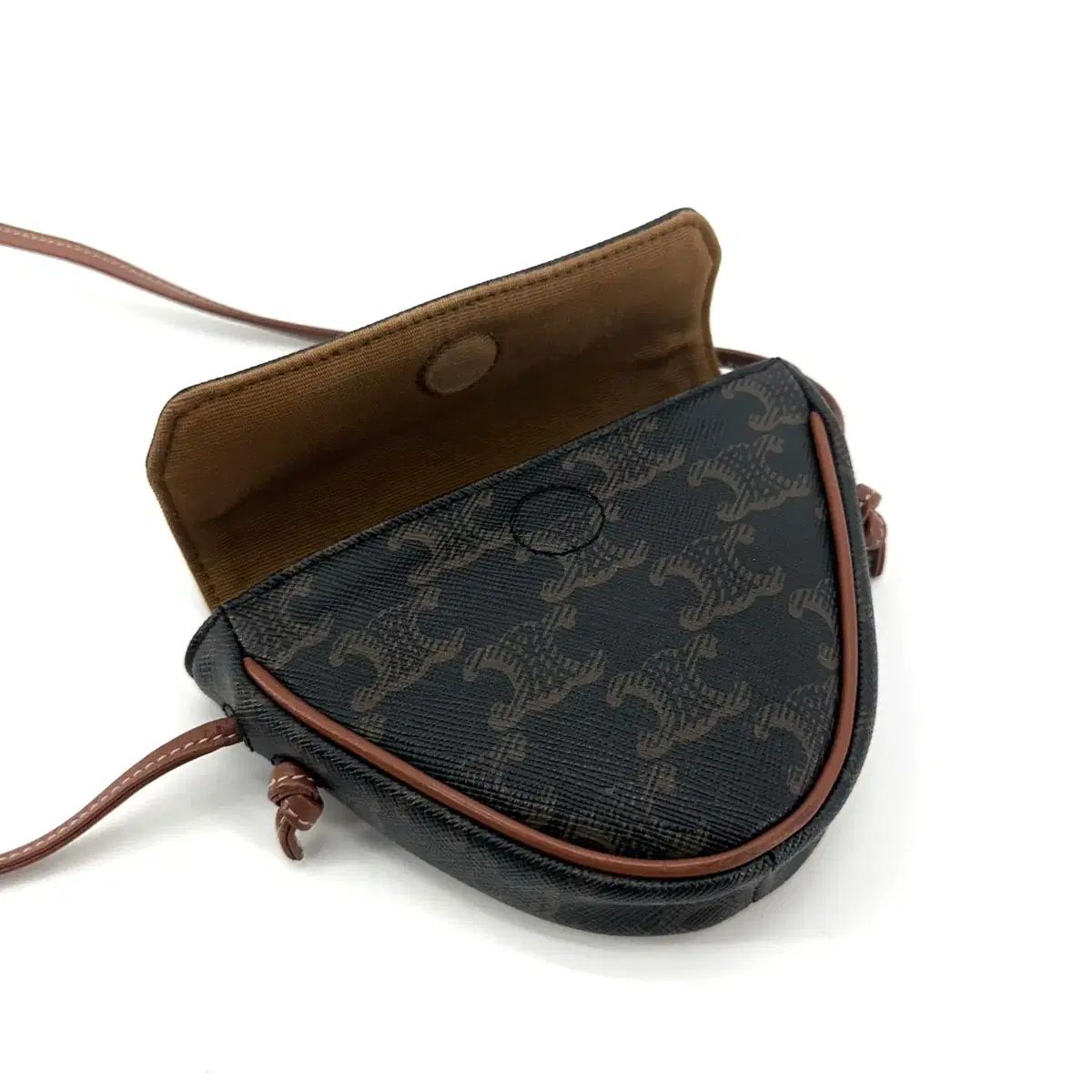 CELINE トリオンフ