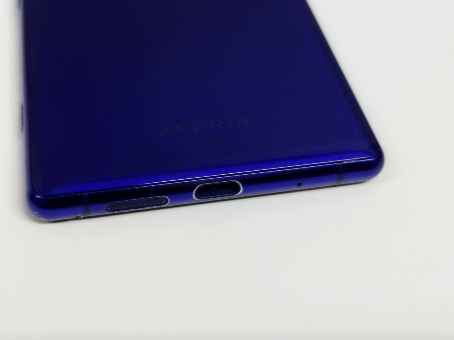 SIMフリー】SONY Xperia 1/SOV40/64GB/スマホ/Android 【公式通販】