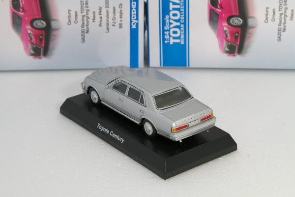 中古品＞京商 1/64 トヨタ センチュリー シルバー ※箱なし