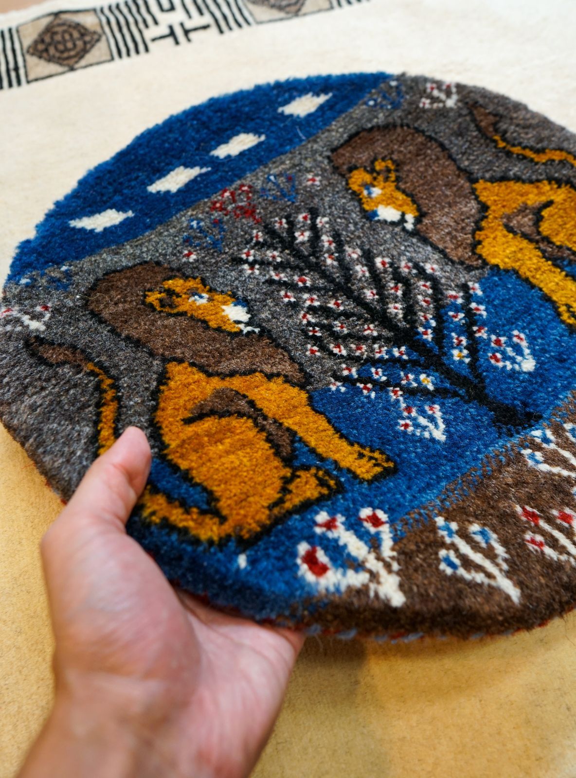 ペルー　カシュガイ族　草木染め　手織りウールギャッベ ペルーカシュガイ族草木染め手織りウールギャッベ