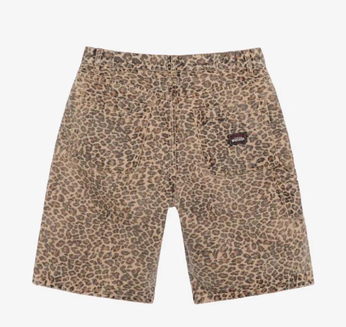 ショートパンツ レオパード