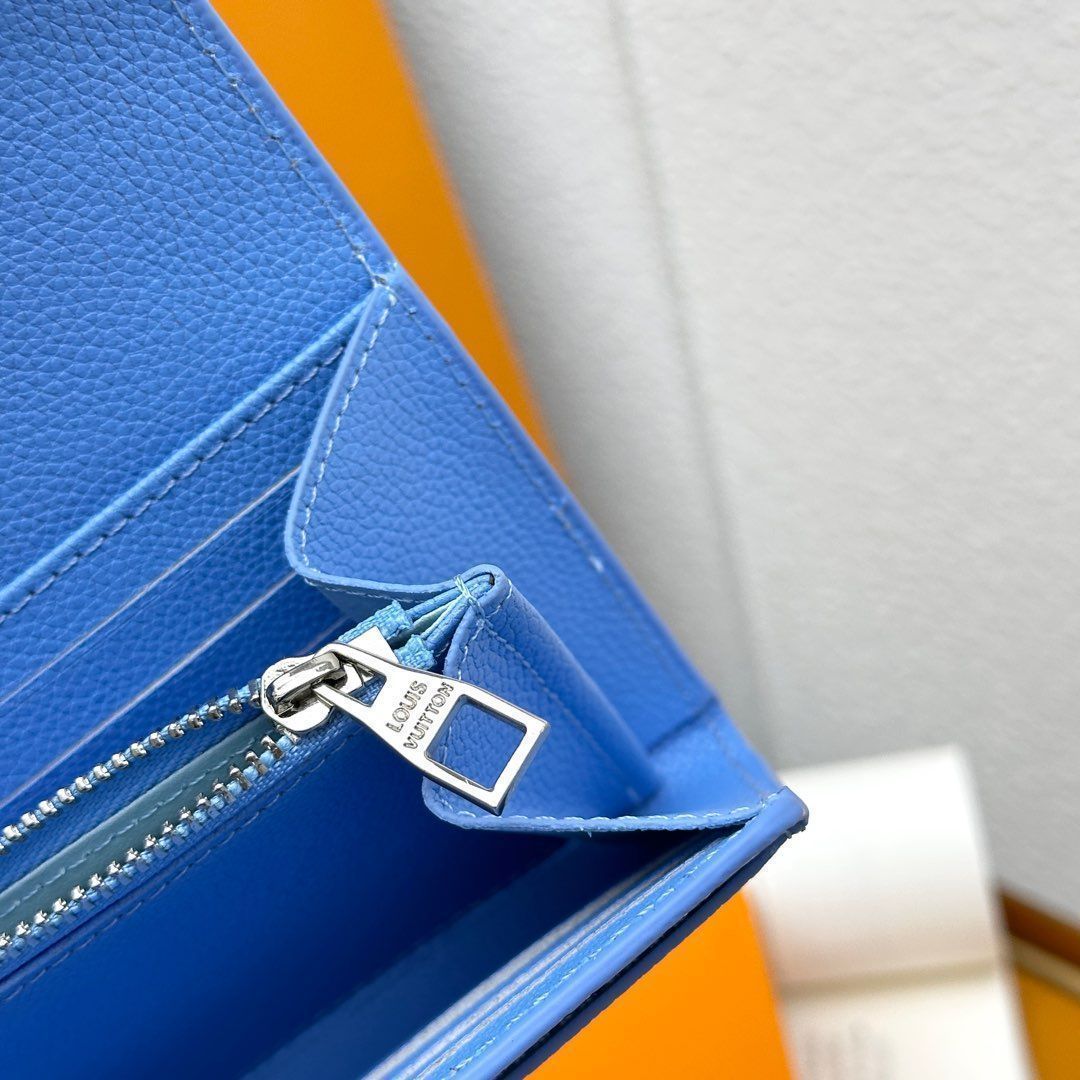 ルイヴィトン LV ポルトフィーユ リサ モノグラムエンプレイントレザー コンパクトウォレット | ♥品