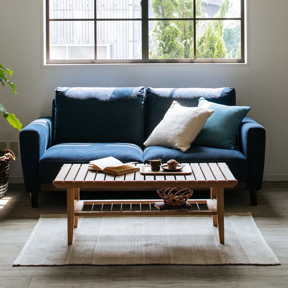 3FK64g イタリア製 オットマン 猫脚 ロココ様式 スツール 腰掛け椅子