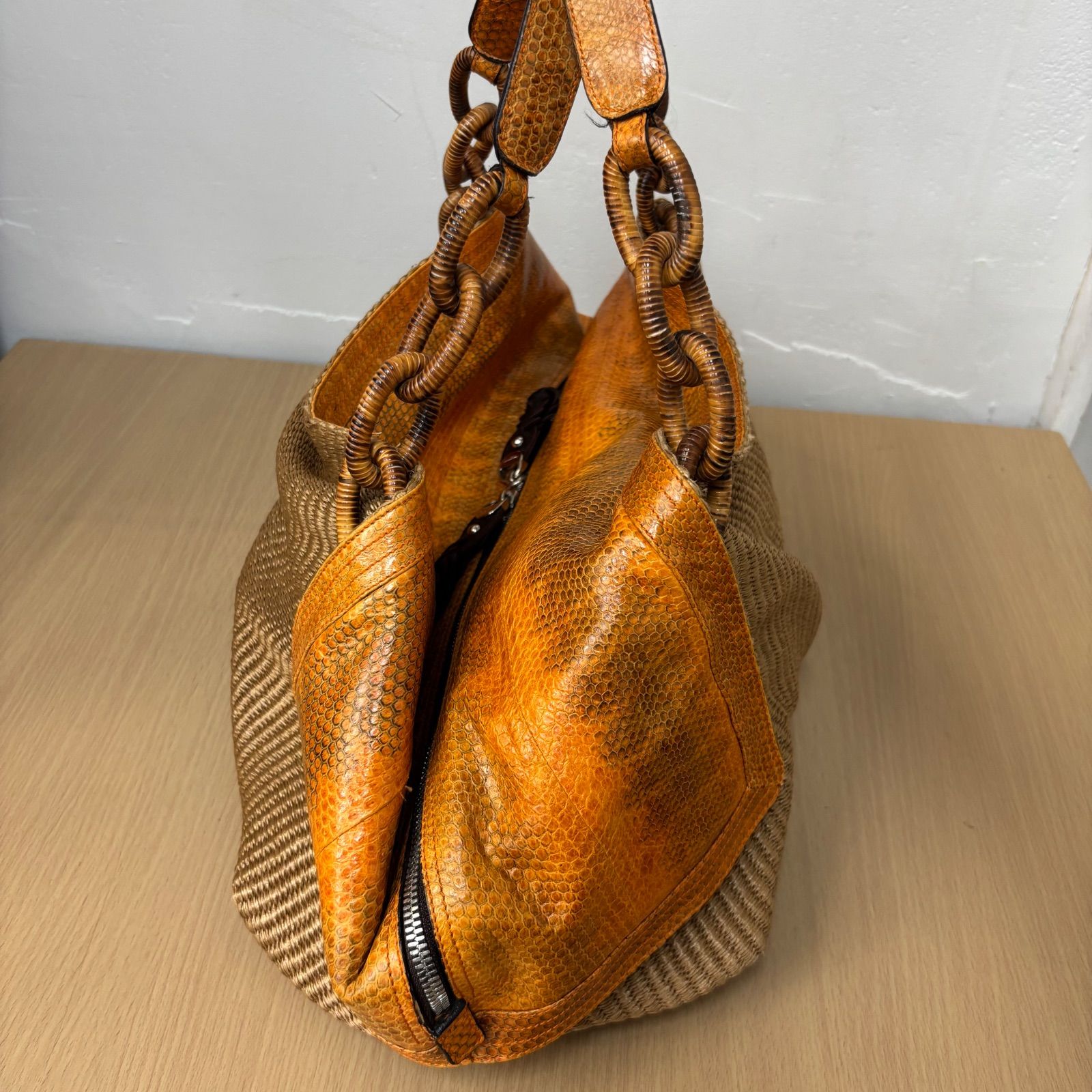 ▪️Salvatore Ferragamo フェラガモ ストロー パイソン ハンドバッグ 