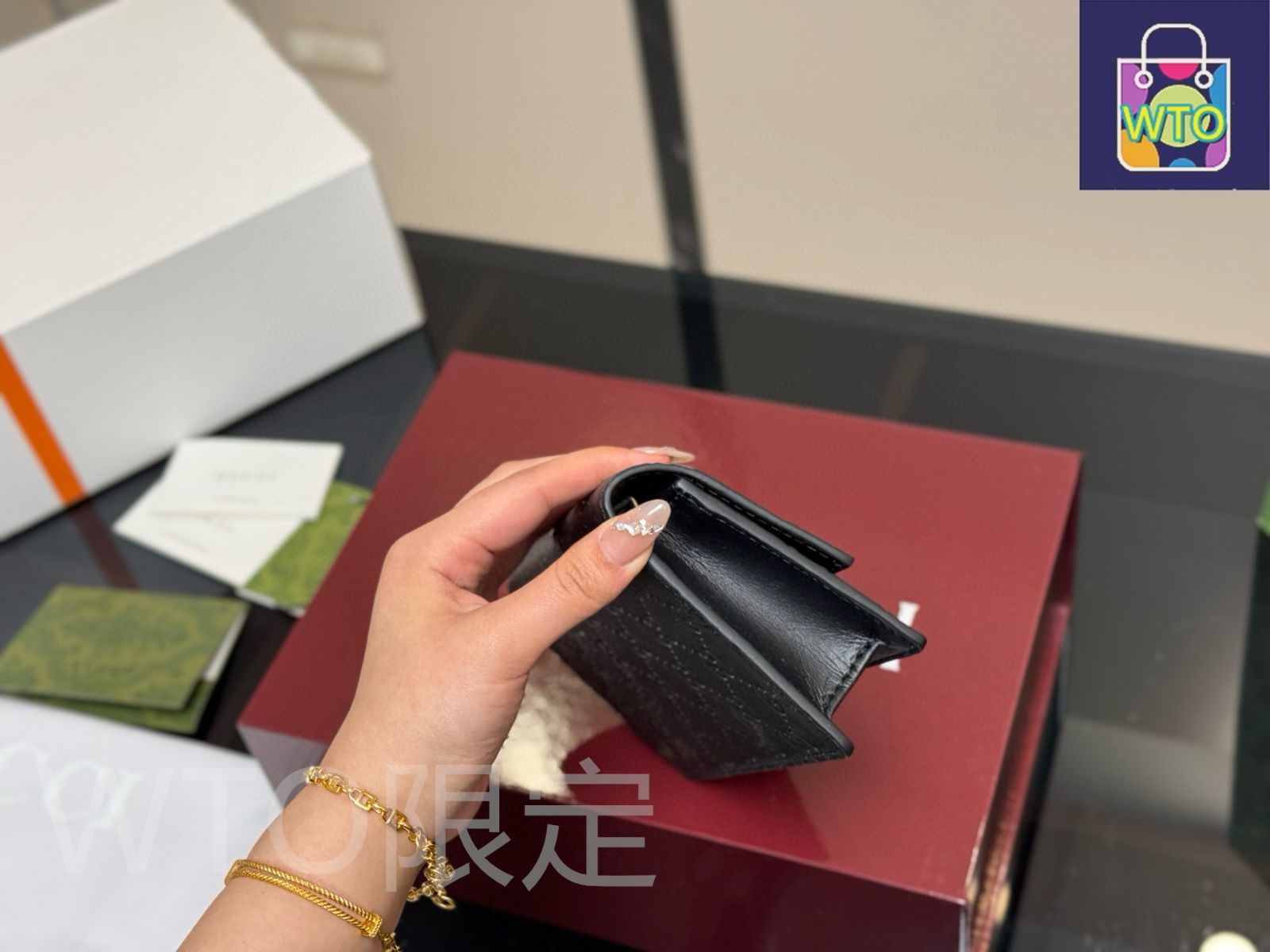 今日特価】Gucci グッチ GG さくらんぼチェーンバッグシリーズ