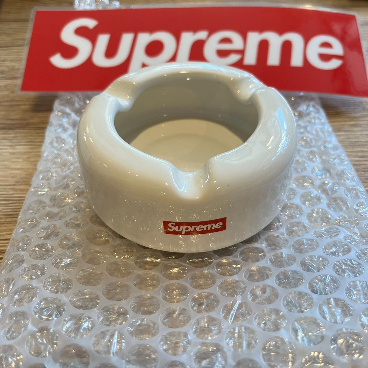 Supreme Glass Ash Tray Box Logo 灰皿 2013-