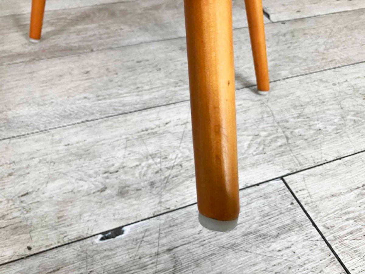 HermanMiller ハーマンミラー イームズ アームシェルチェア DAW ドゥエルレッグベース イエロー系 MARWIL-DEMENAGEMENTS_CH