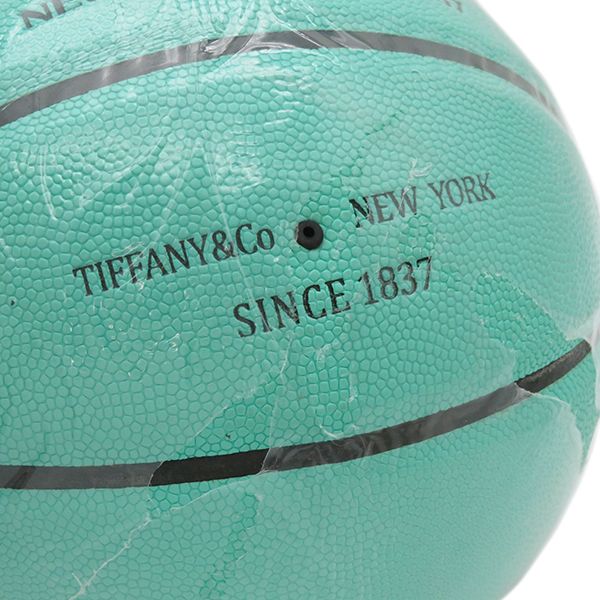 Tiffany & Co. - ティファニー Tiffany & Co バスケットボール 合成皮革 ティファニーブルー Mitchell & Ness Spalding 【中古】 ティファニー Tiffany & Co バスケットボール 合成皮革