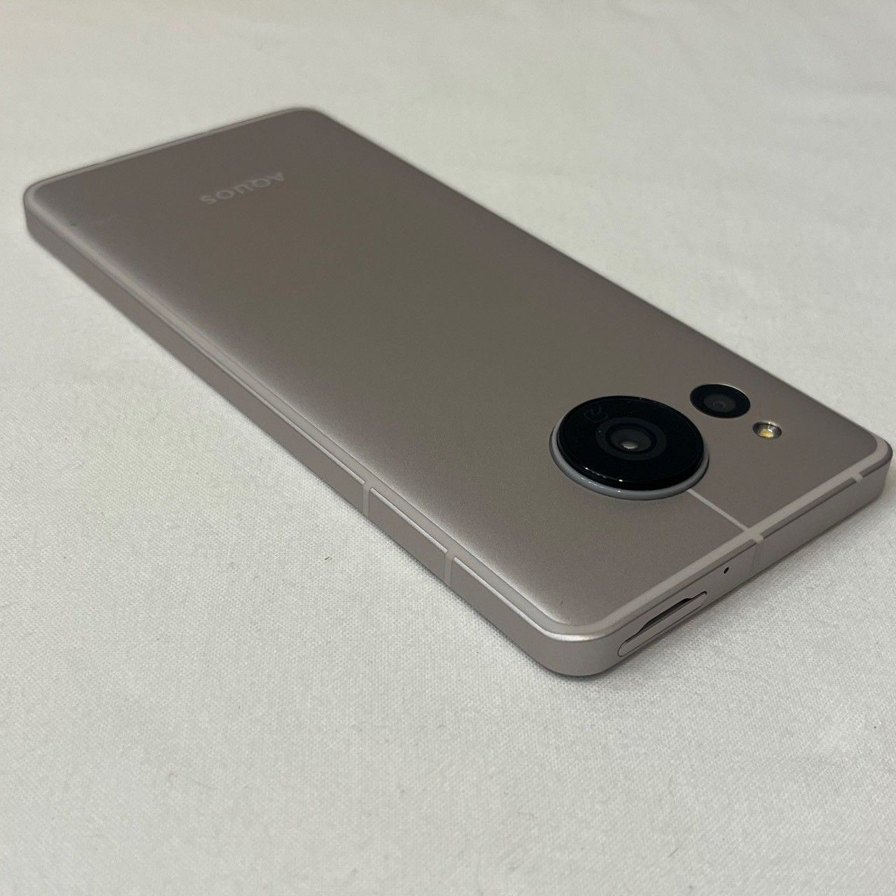 AQUOS|sense7|SHG10|本体|シルバー|SIMフリー|バッテリー良好|No.2010