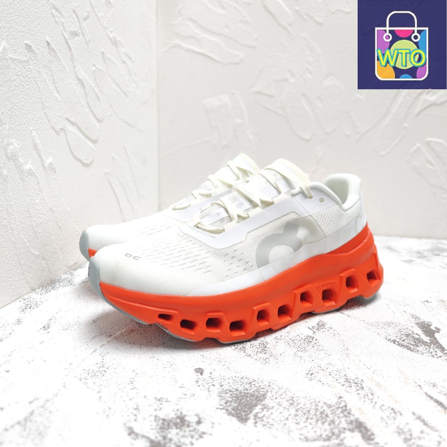 【関税込み】On ホワイト＆オレンジ Cloudmonster 2 スニーカー Women's Cloudmonster 2 | White & Orange | On United States