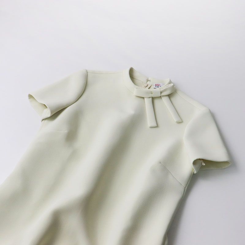 美品 レッドヴァレンティノ REDValentino リボンモチーフ