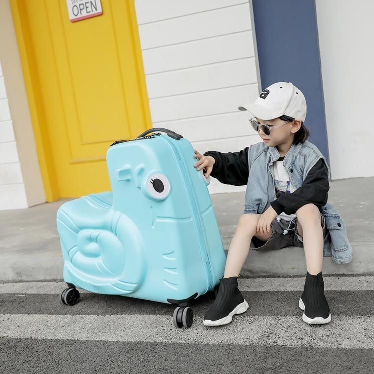【美品】子供が乗れるキャリーケース キッズトラベル 20インチ ブルー 青 楽天市場】キッズトラベル 子供が乗れるキャリーケース スーツ